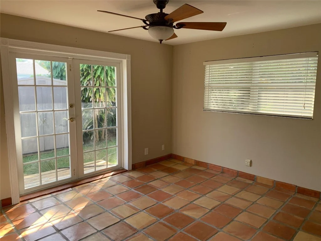 Photo of 1320 SE 4th Avenue