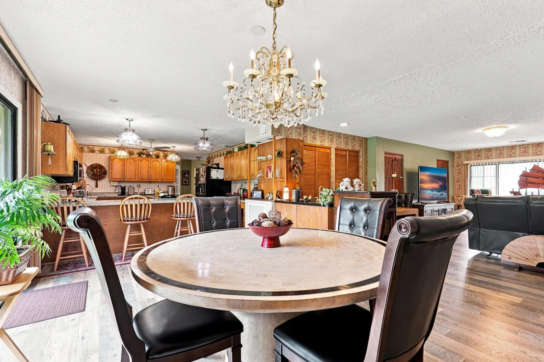 Photo of 12871 COMPTON Road