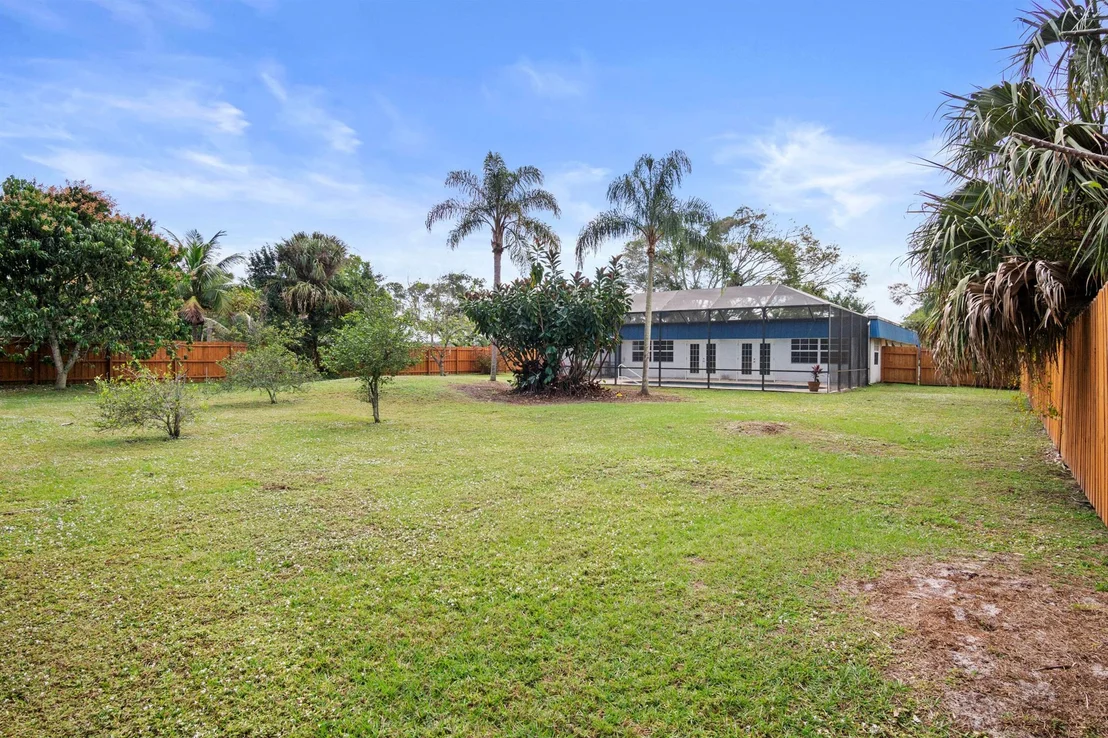 Photo of 1169 NW Fork Road