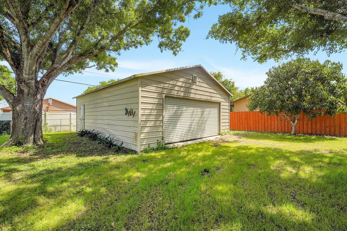 Photo of 905 Scott Street