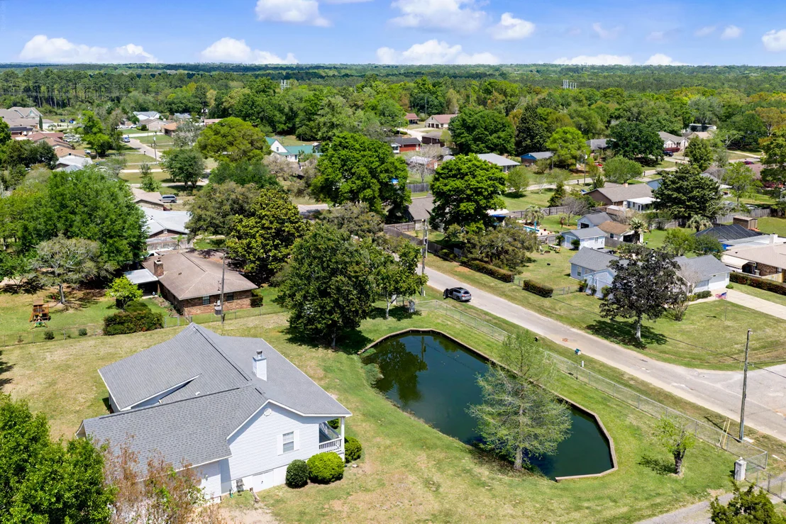 Photo of 7327 Glidden Lane