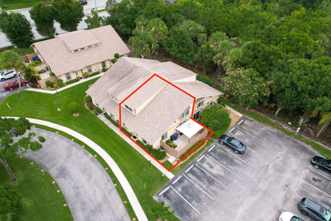 Photo of 333 Maplecrest Circle
