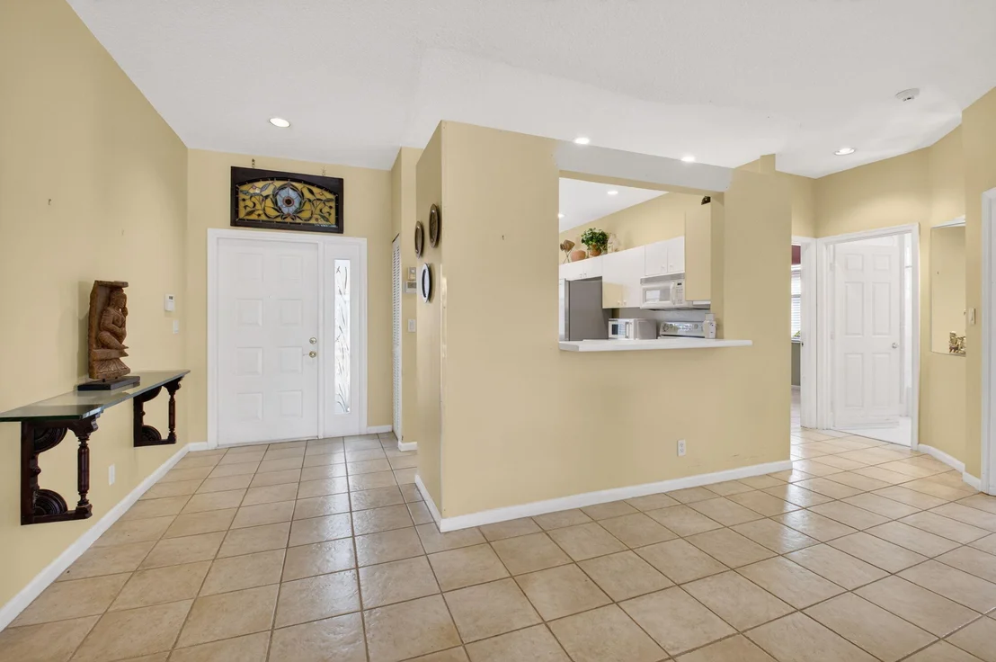 Photo of 10585 Royal Caribbean Circle