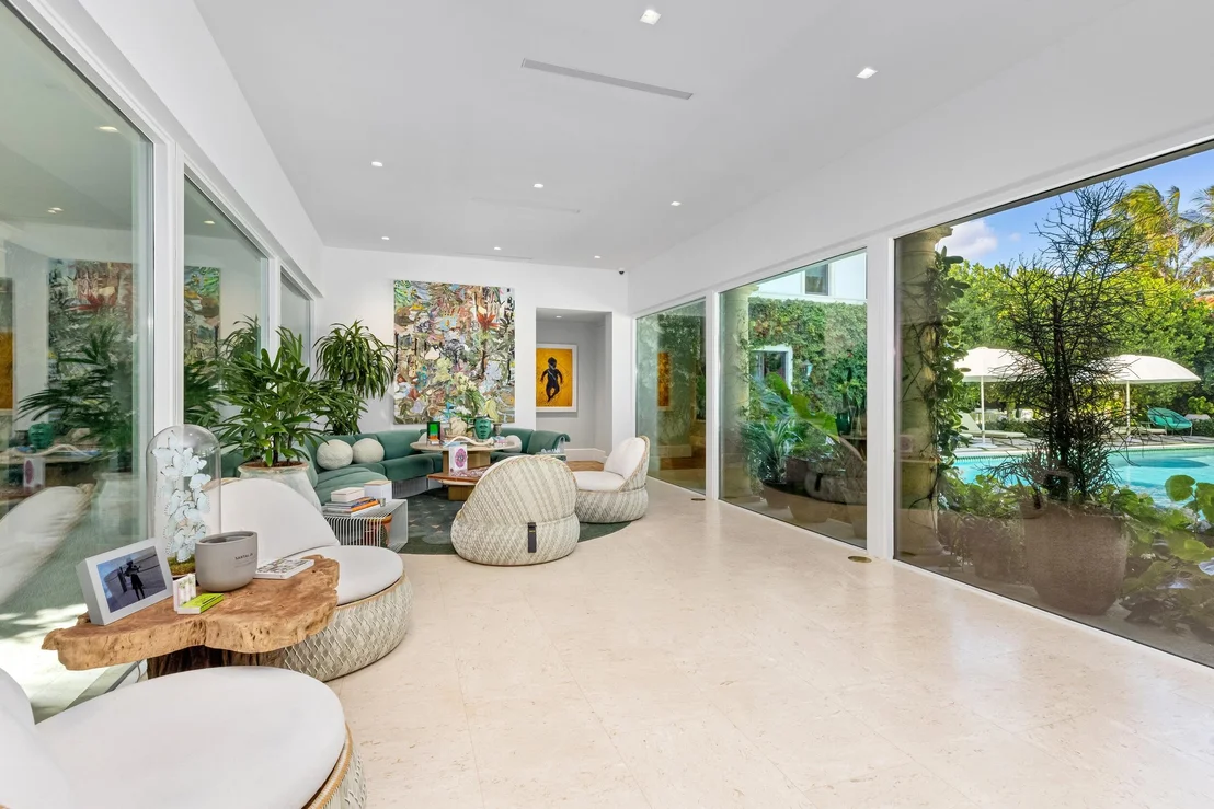 Photo of 680 S Ocean Boulevard