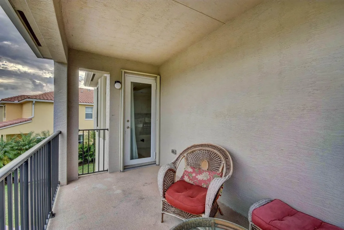 Photo of 9536 Phipps Lane