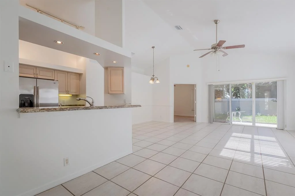 Photo of 2092 Bonisle Circle