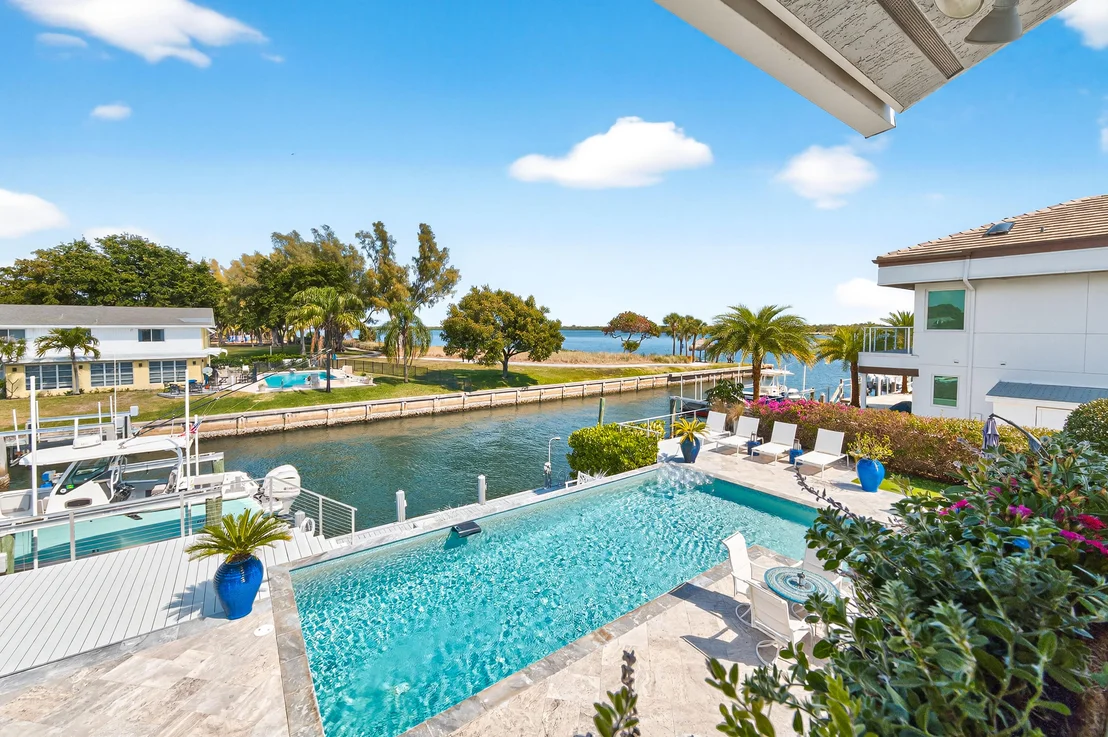 Photo of 113 Ebbtide Drive