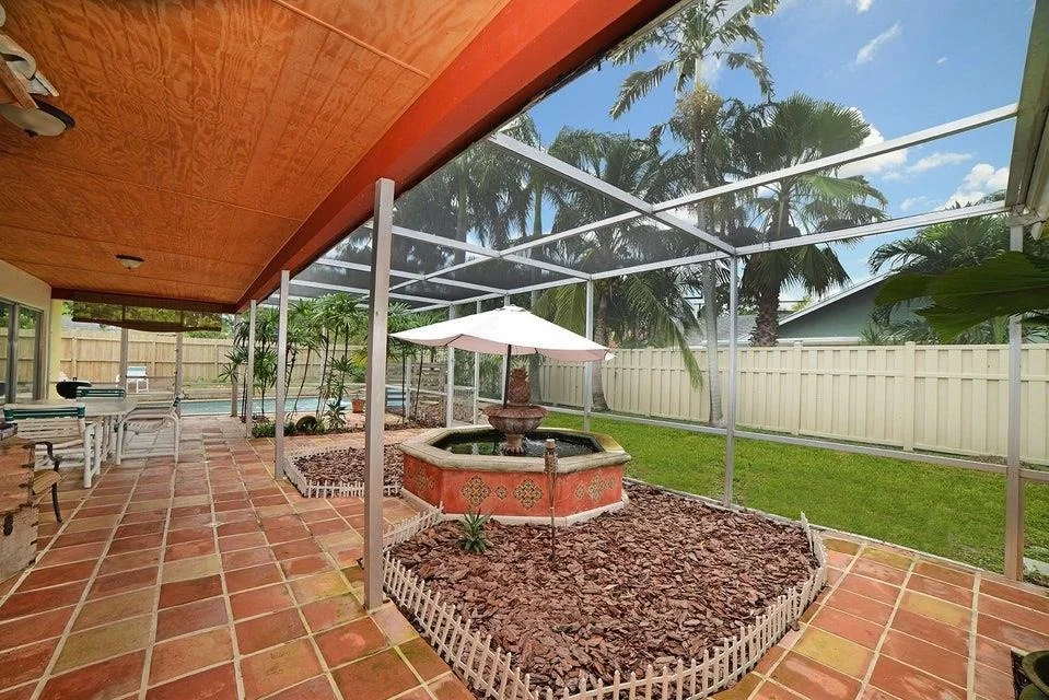 Photo of 4943 Acorn Drive