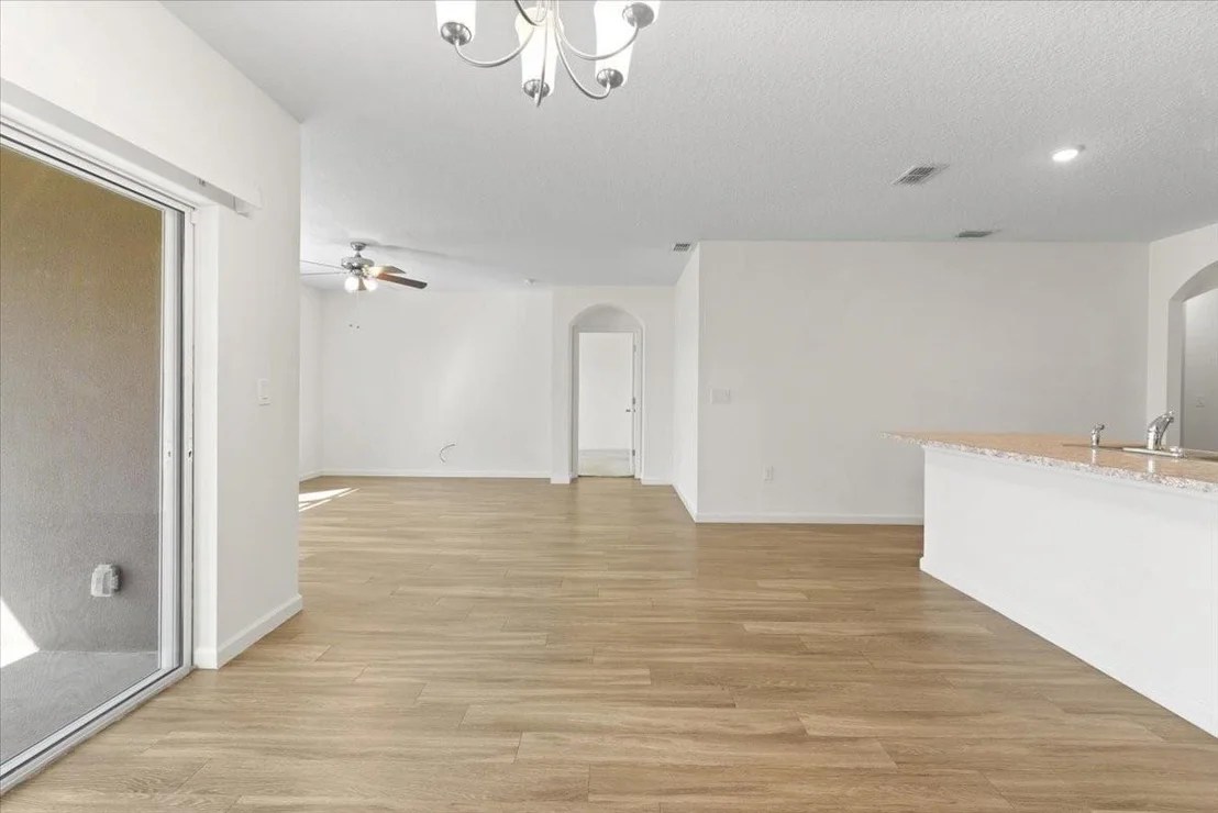 Photo of 1377 Surfside Lane
