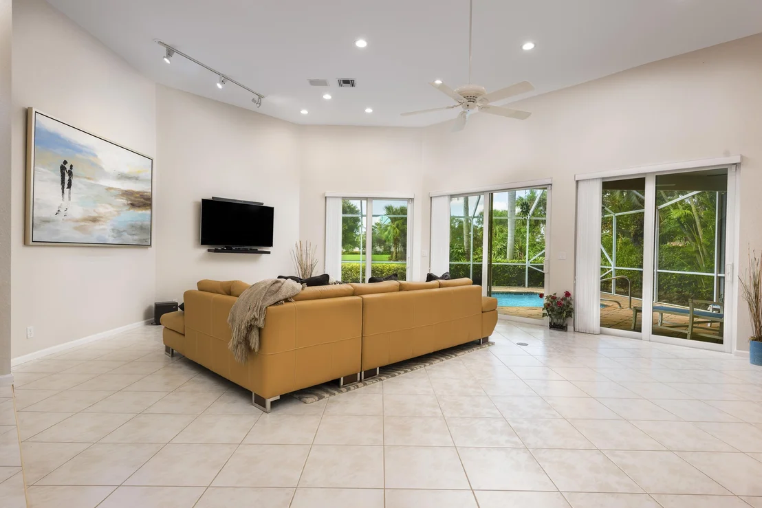 Photo of 7743 La Corniche Circle