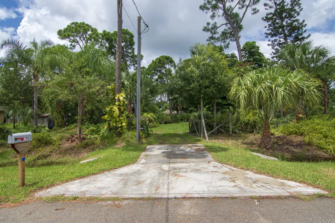 Photo of 5705 Birch Drive