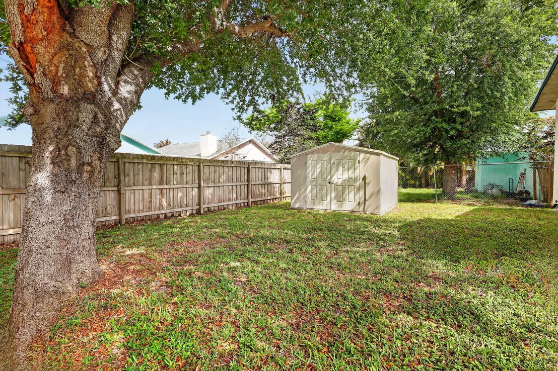 Photo of 5781 SE Pine Drive
