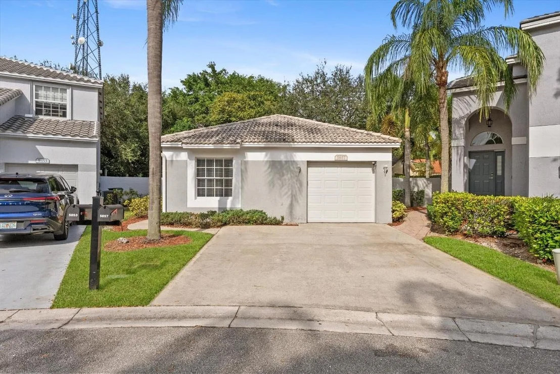Photo of 5857 Eagle Cay Circle