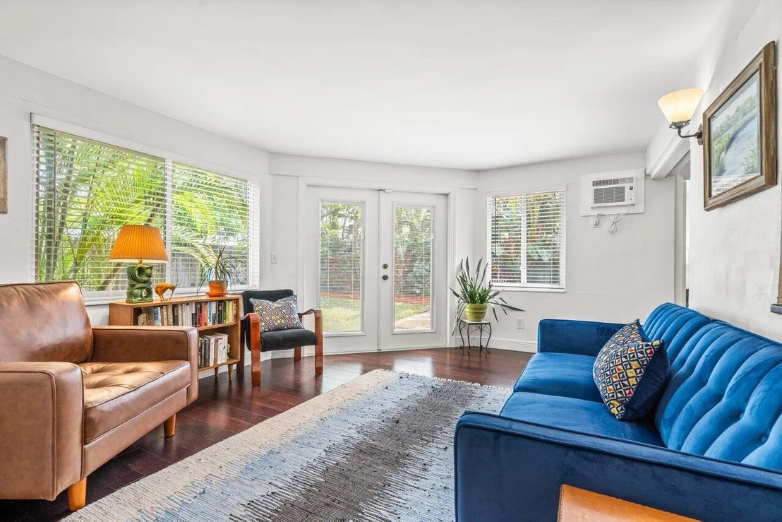 Photo of 609 Heron Drive