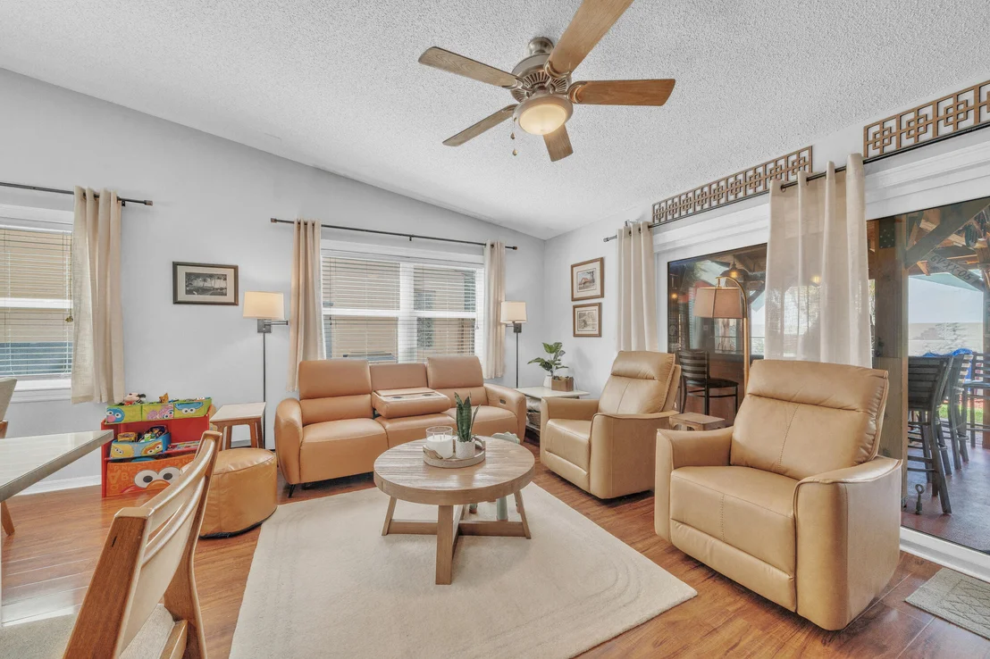 Photo of 4249 NW 1st Drive
