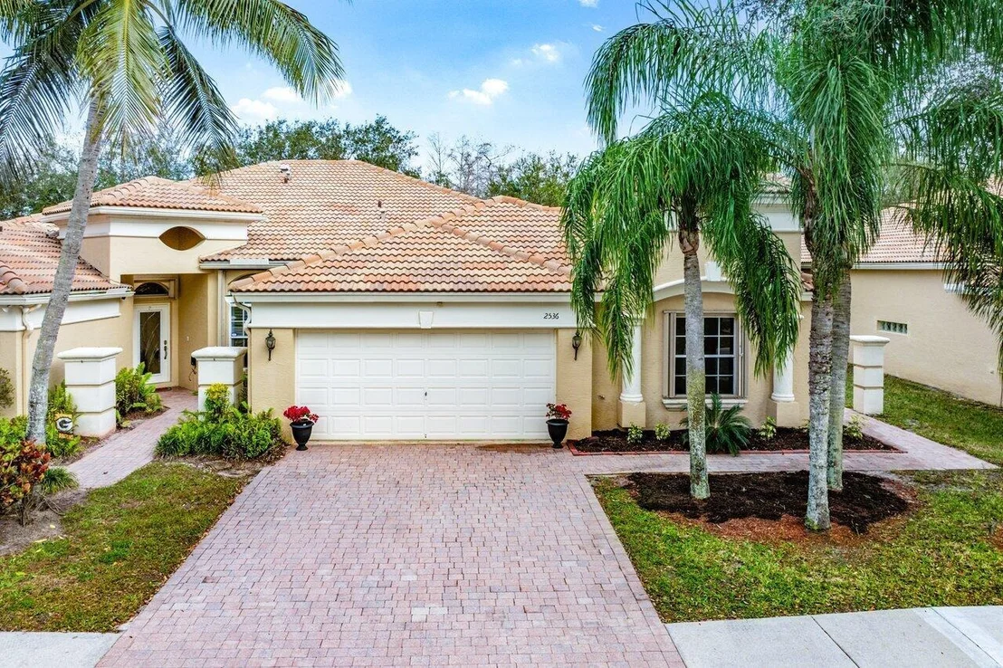 Photo of 2536 Sandy Cay
