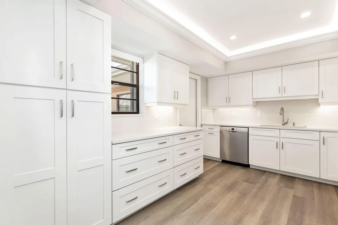 Photo of Unit E at 5 SE Concourse Drive