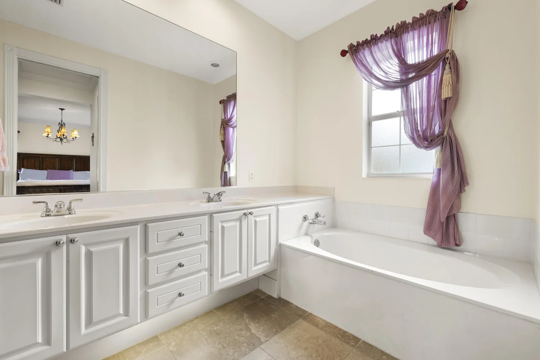 Photo of 106 Bonaire Lane