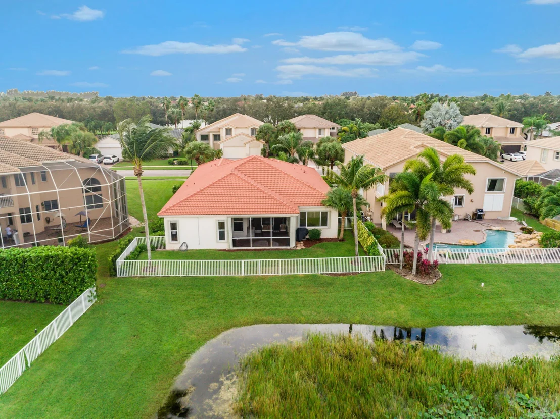 Photo of 4614 Mariners Cove Drive