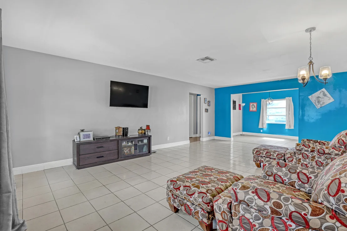 Photo of 5126 Michael Drive Drive