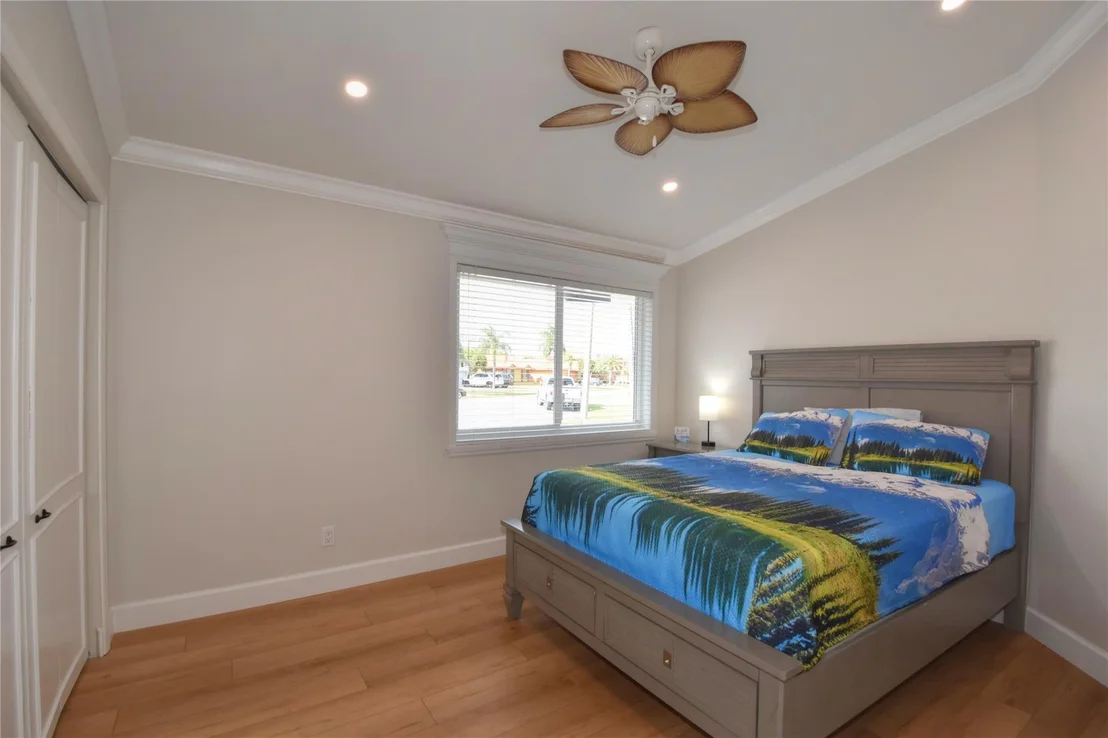 Photo of 6530 Olde Moat Way