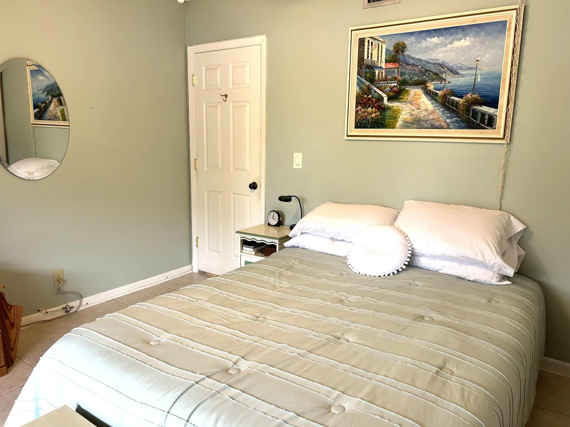 Photo of Unit B at 6489 Chasewood Drive