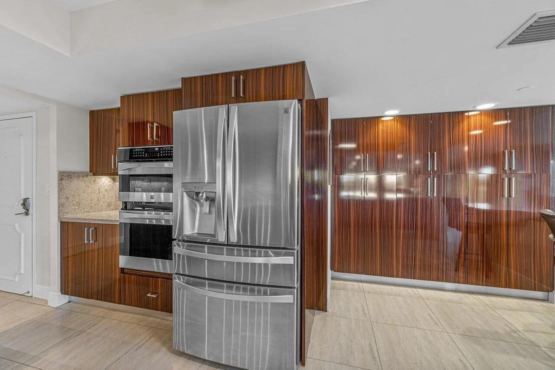 Photo of Unit B708 at 4001 N Ocean Boulevard