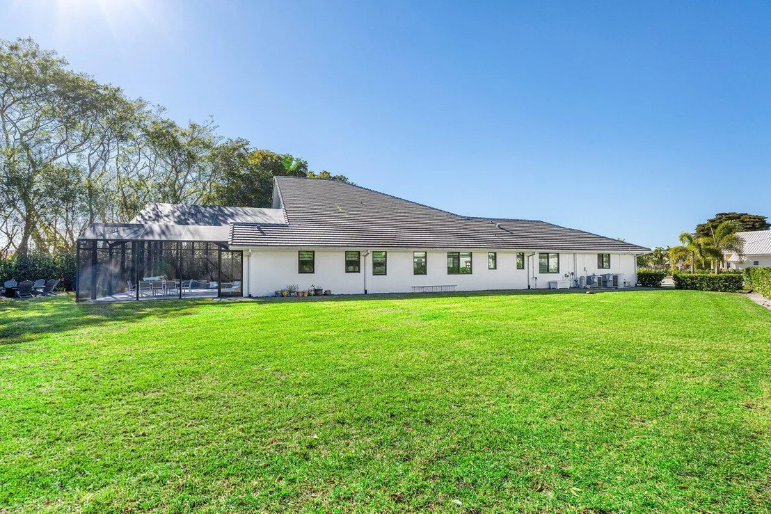 Photo of 17607 Bocaire Place
