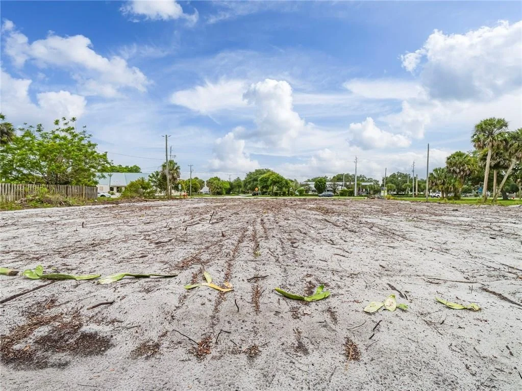 Photo of 445 Old Dixie Highway