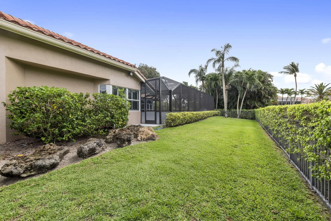 Photo of 7900 N Upper Ridge Drive