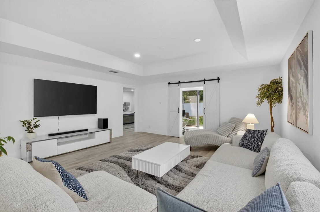Photo of 9156 Pine Springs Drive