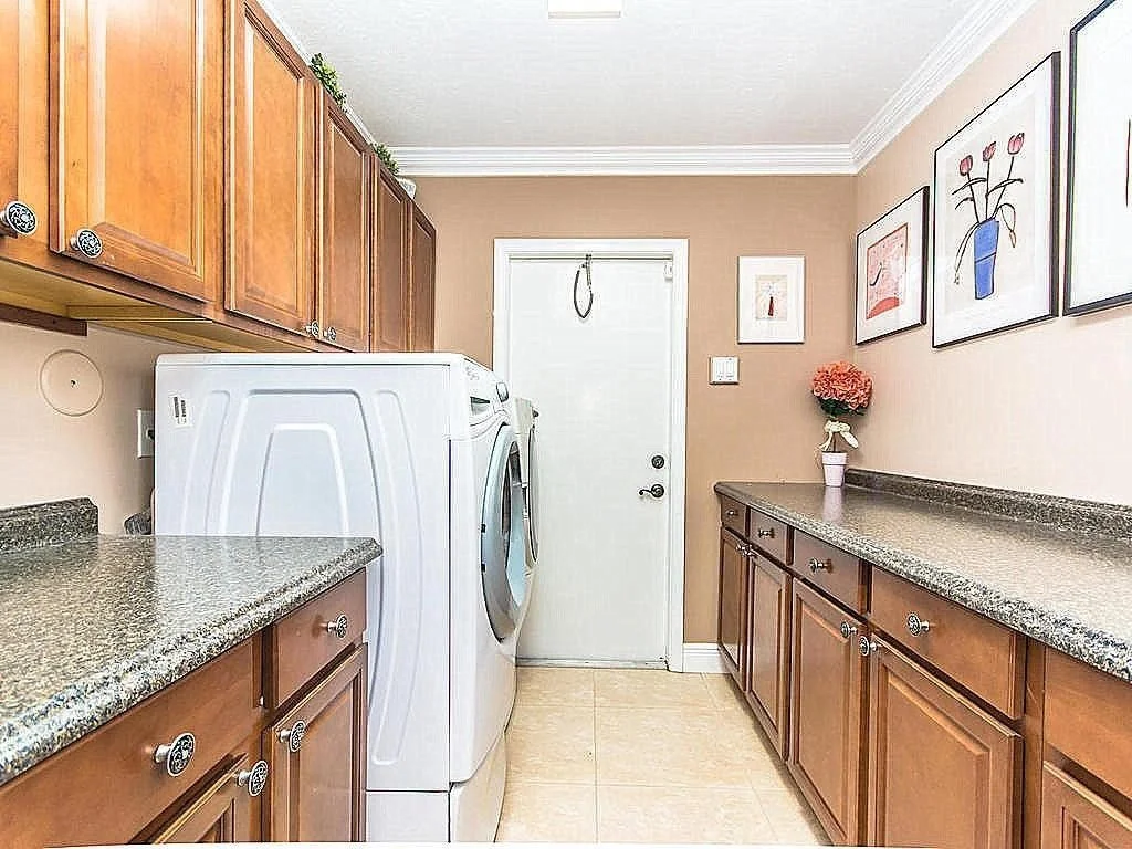 Photo of 2437 Eagle Run Way
