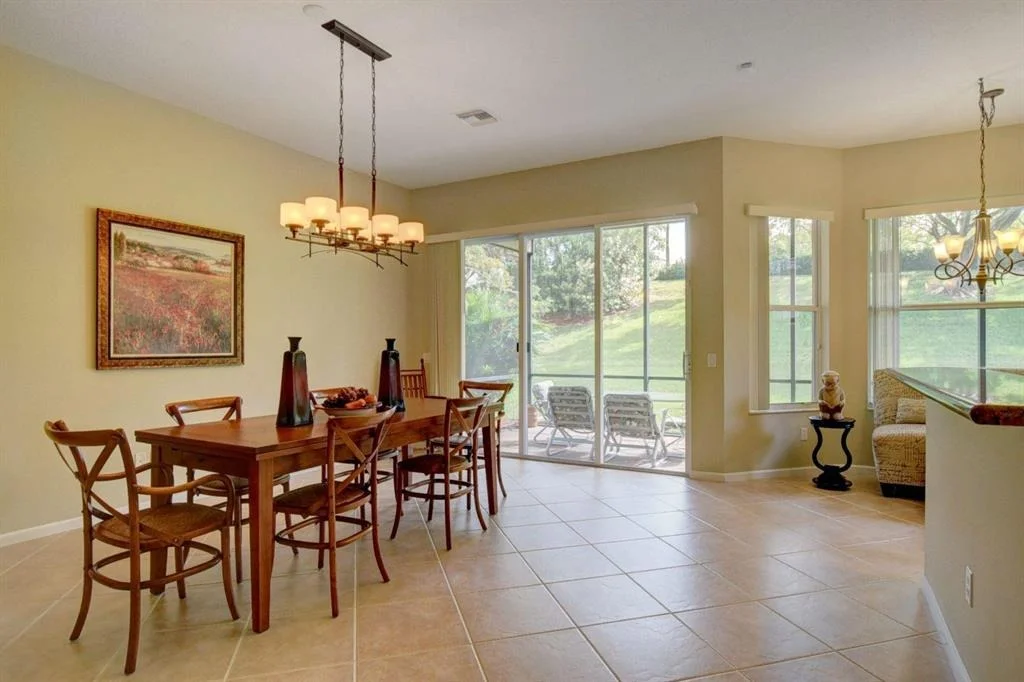 Photo of 7892 Charlemont Point