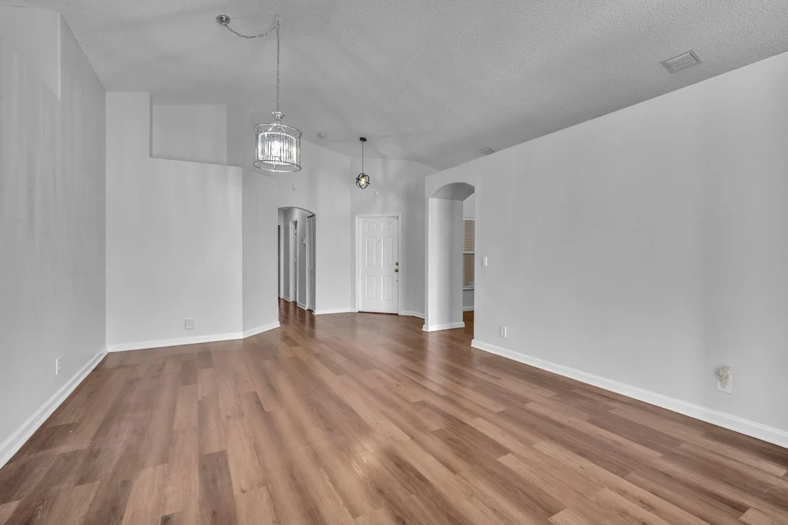 Photo of 5997 Las Colinas Circle