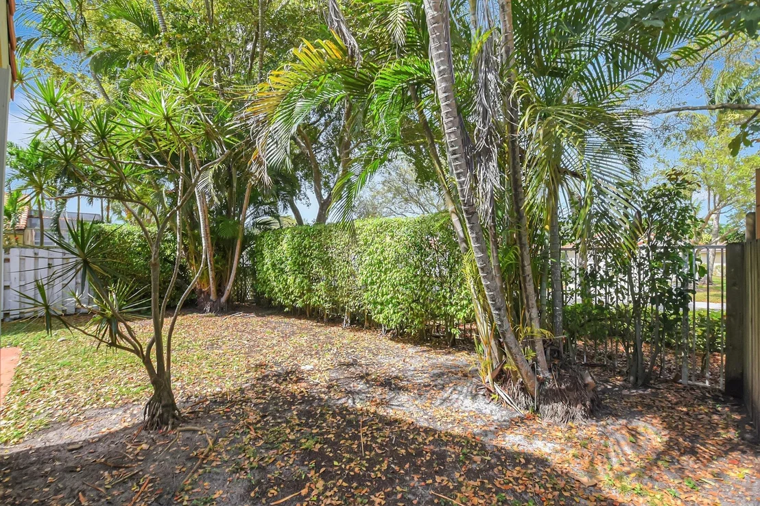 Photo of 6892 Silverado Terrace