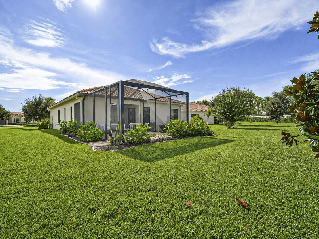 Photo of 5527 57TH Way