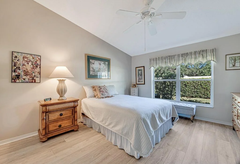 Photo of 8476 Logia Circle