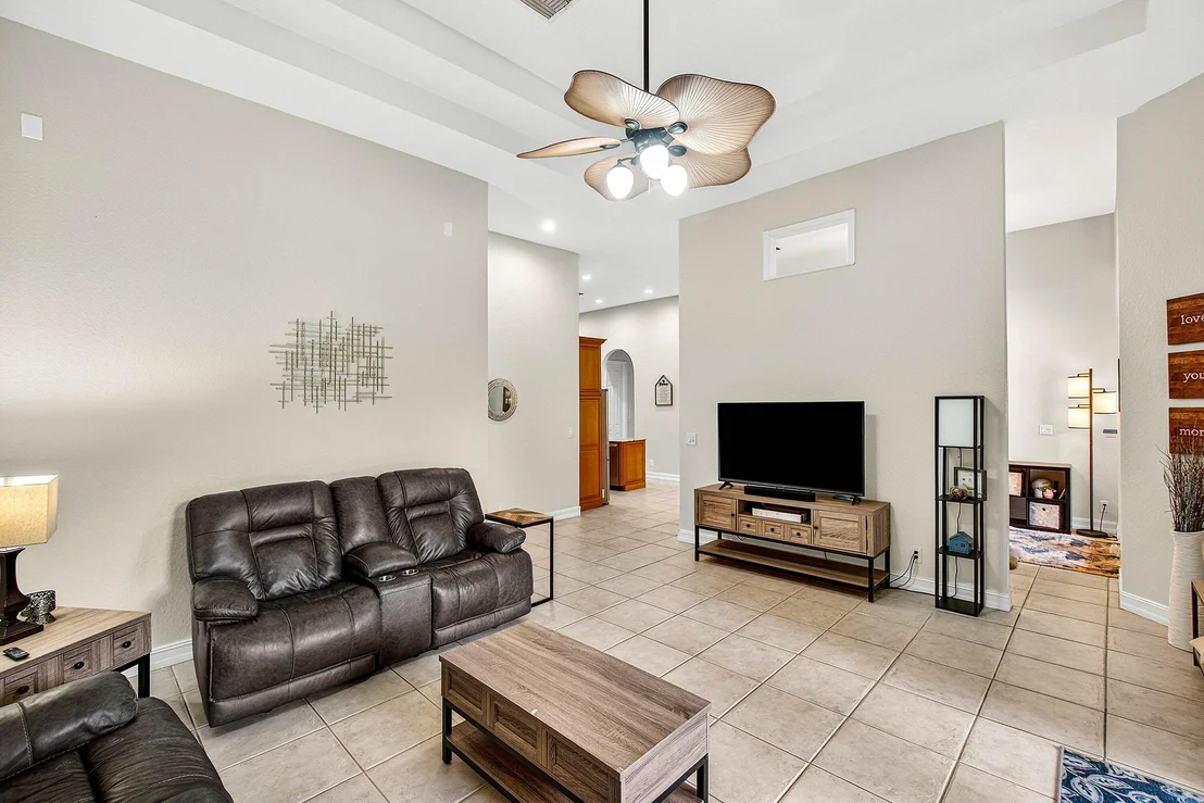 Photo of 8634 Sawpine Road