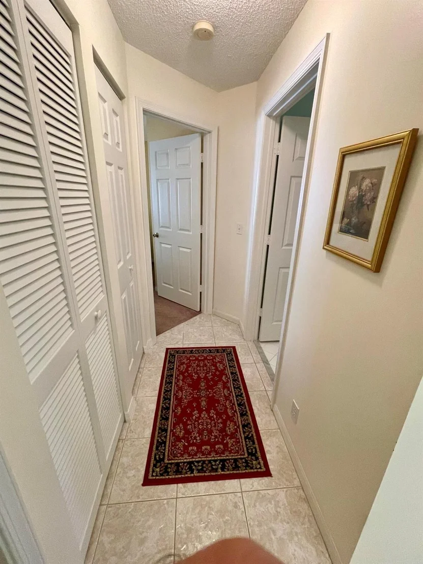 Photo of 10 Sausalito Drive