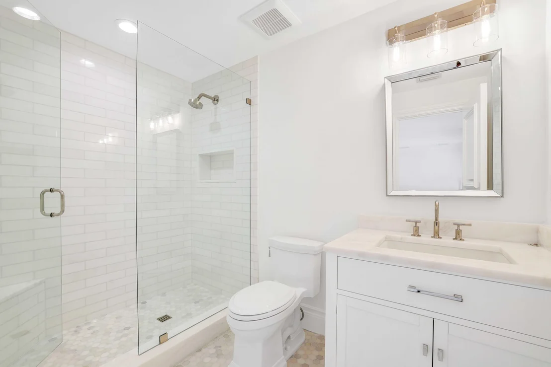 Photo of 220 Esplanade Way
