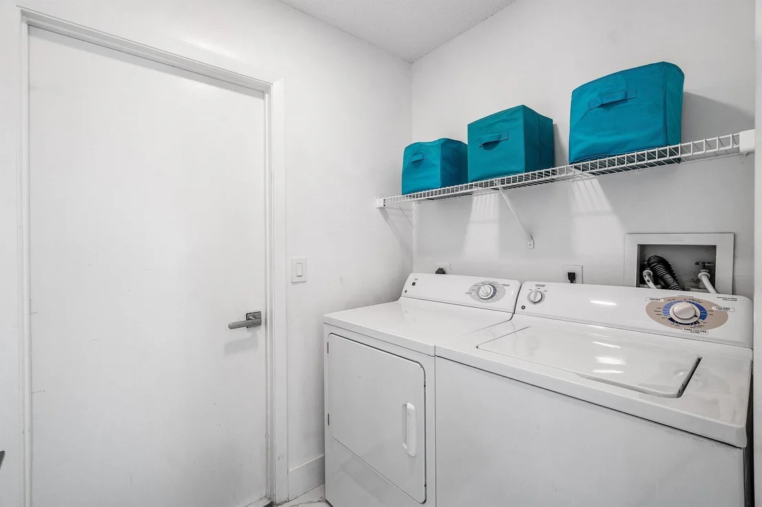 Photo of 2350 Riviera Drive