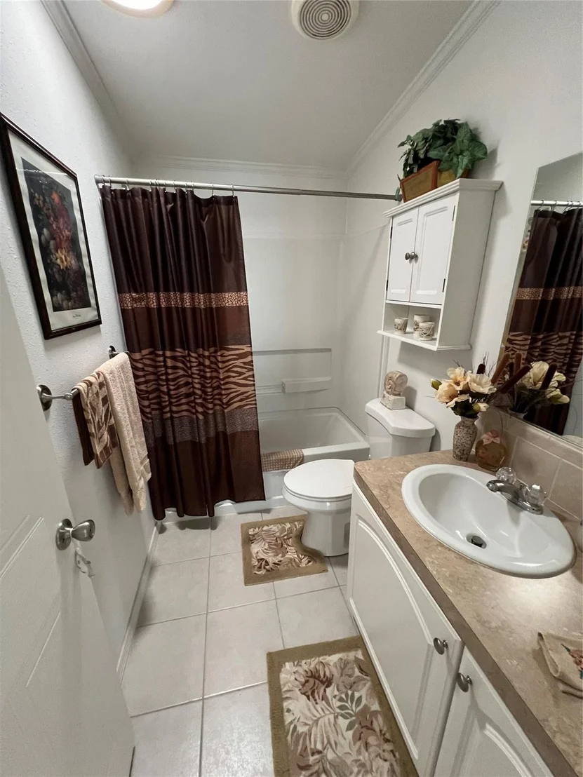 Photo of 4401 SW 10th Way