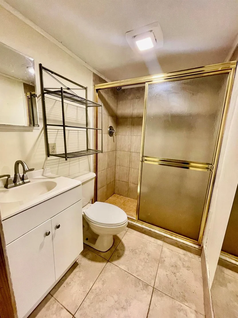 Photo of 1498 Hunter Road