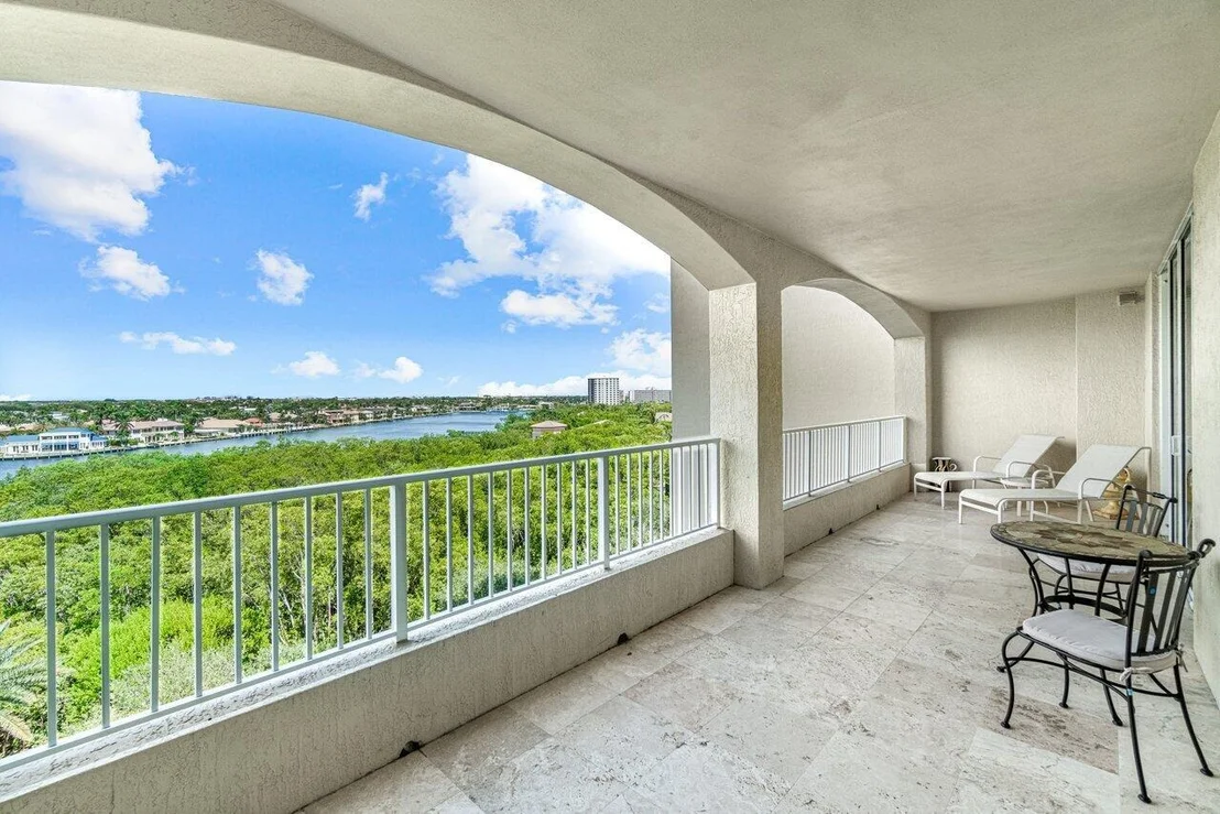 Photo of Unit 607 at 3720 S Ocean Boulevard