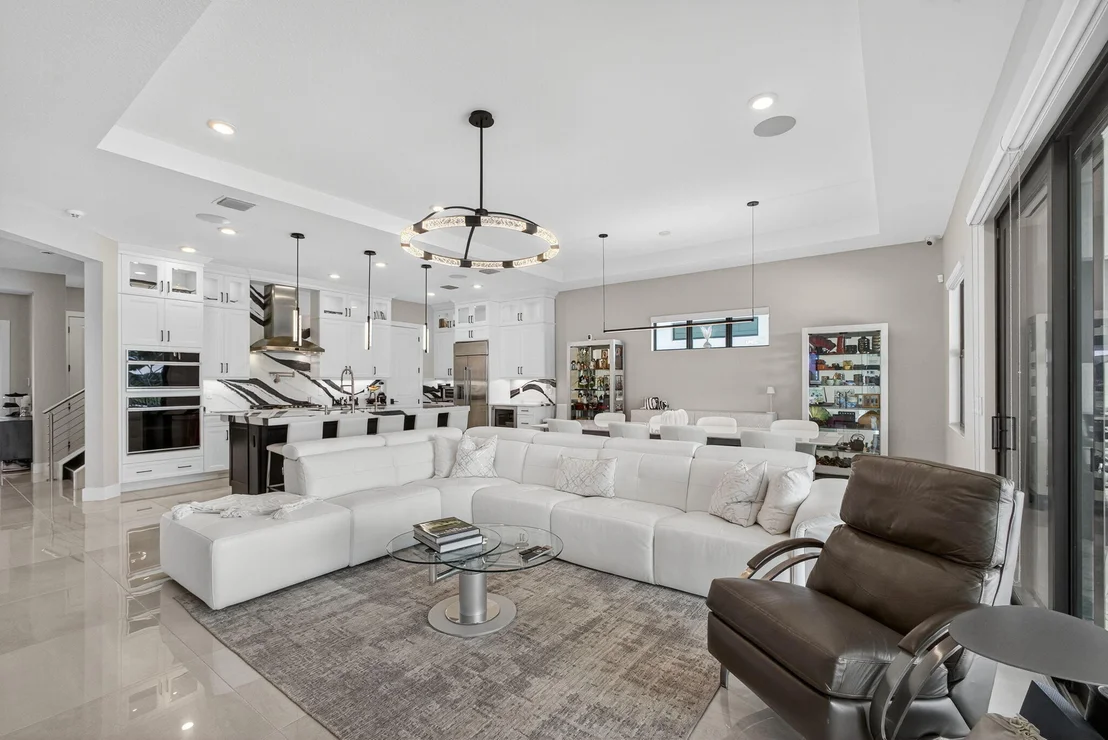 Photo of 15664 Merritt Drive