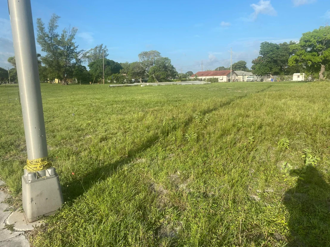 Photo of 167 S Dixie Highway