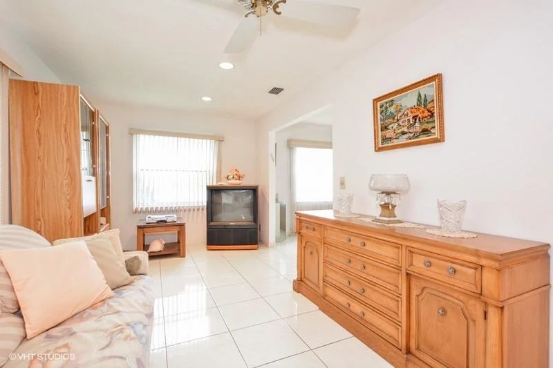Photo of 6133 Stanley Lane