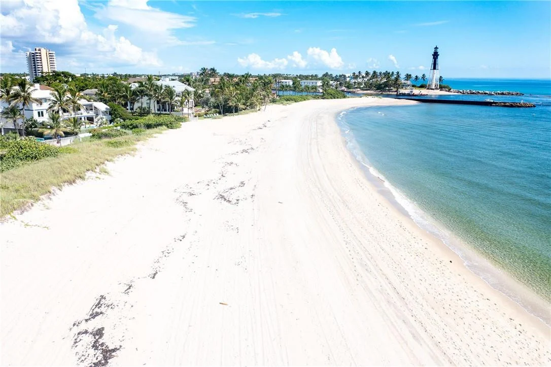 Photo of 2100 BAY Drive