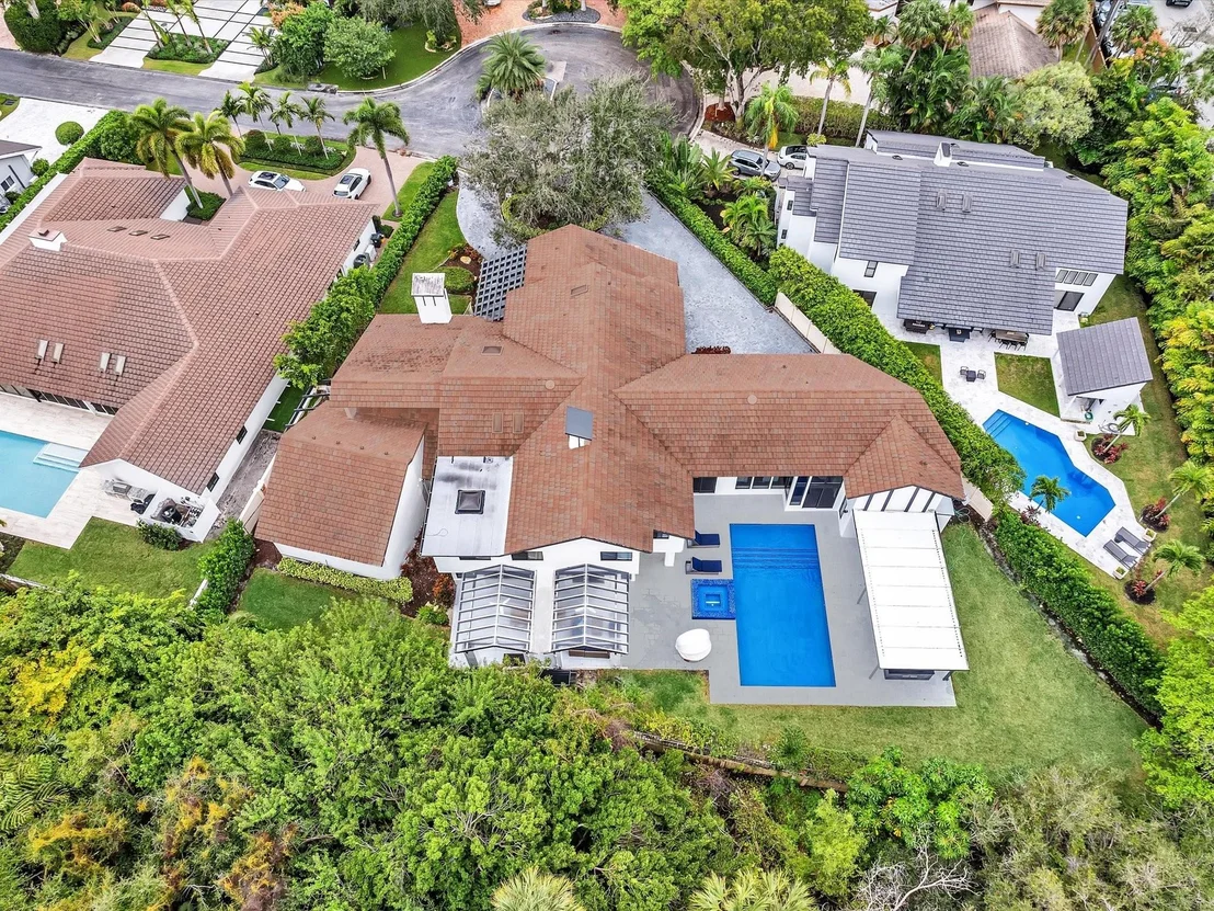Photo of 525 Sandpiper Way