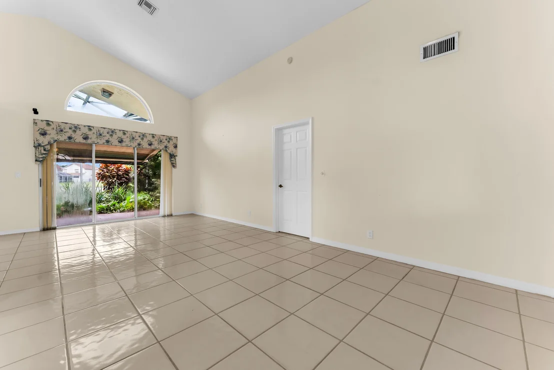 Photo of 12910 Clifton